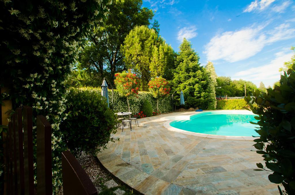 Bed and Breakfast La Coccinella Ези Экстерьер фото
