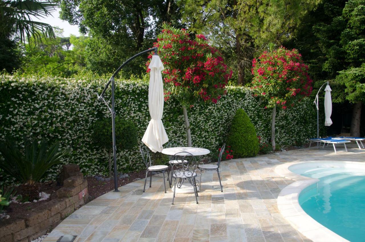 Bed and Breakfast La Coccinella Ези Экстерьер фото